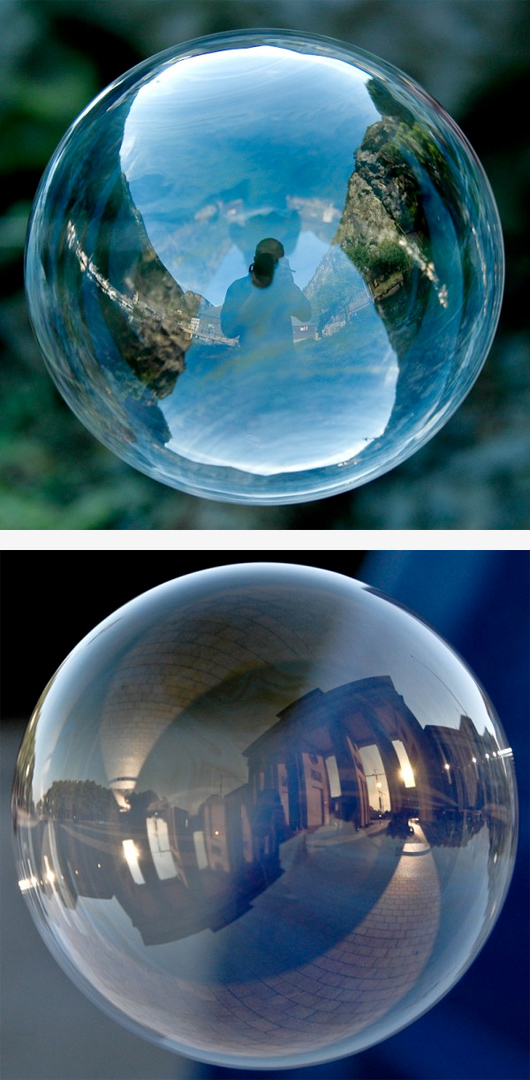 1420236183481 - تصاویر مکان های مشهور دنیا درون حباب صابون